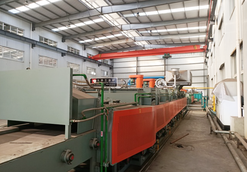 网带式热处理炉调质生产线3条