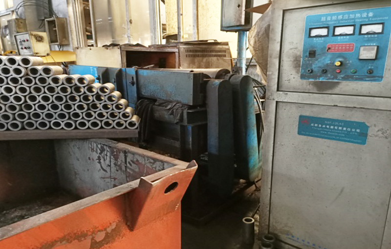 各类高中频及超音频淬火机床8台